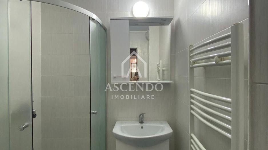 Apartament 4 camere | Etaj 1 | Bulevard principal | Alexandria - Poză 26