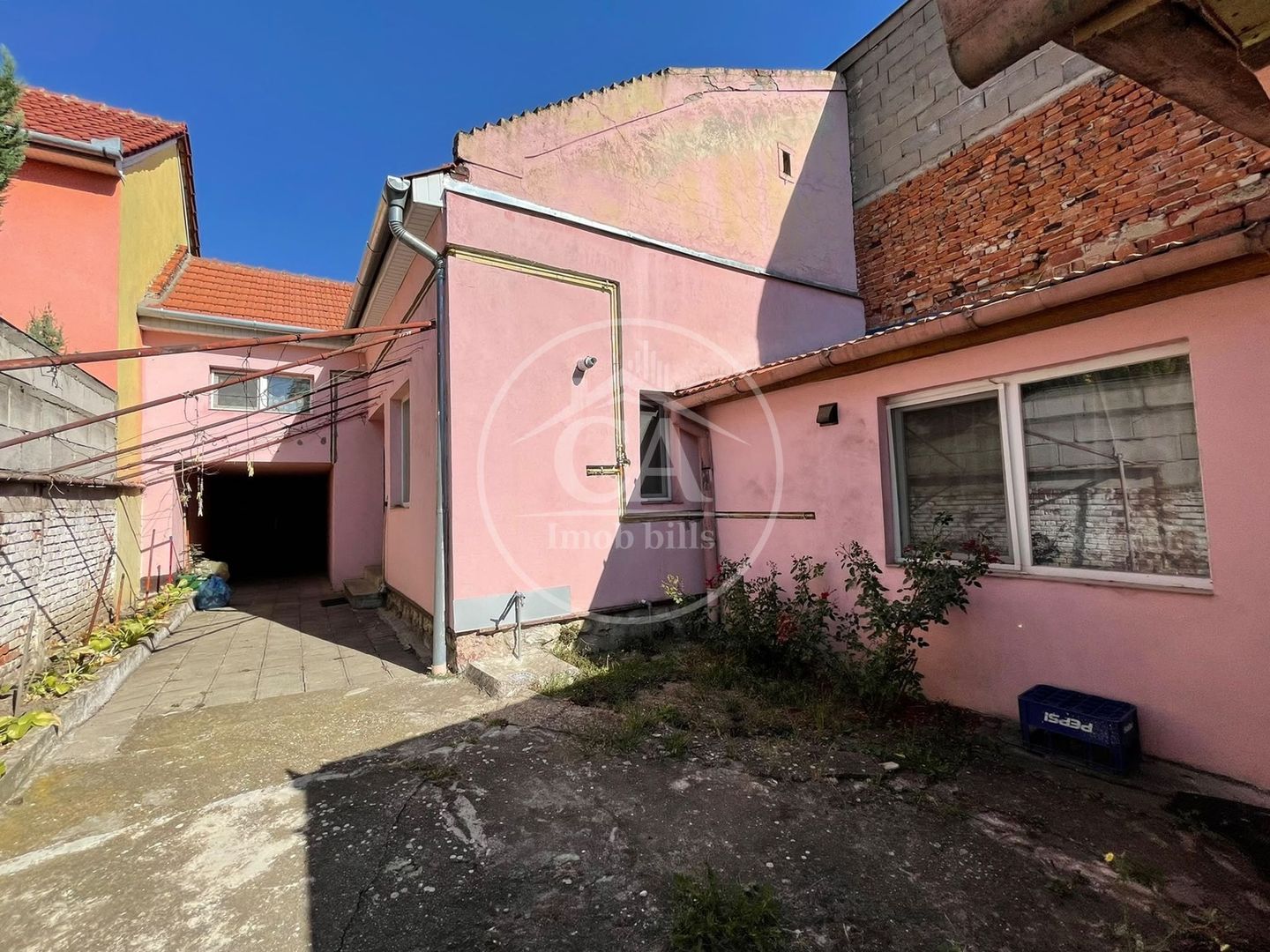 Casa de vanzare cu 4 camere in zona Nufaru,  Oradea - Poză 4