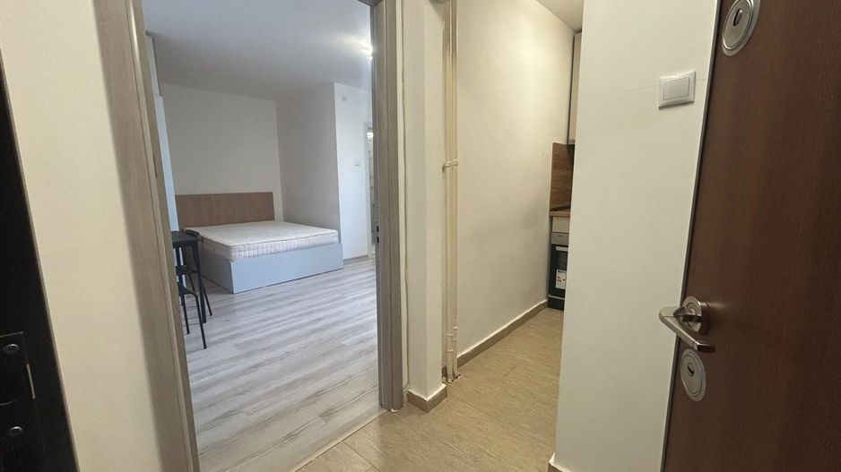 Vânzare Garsonieră/ Închiriere - Bd. Dinicu Golescu - complet renovată - Poză 4