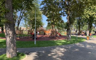 Apartament cu 2 camere/51.6mp/CF/zona Sub Cetate. - Poză 1