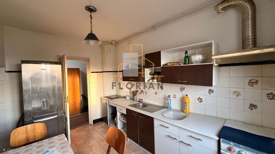 Apartament de vanzare, 3 camere, 68 mp, balcon și boxă – Zona Olimpia - Poză 9