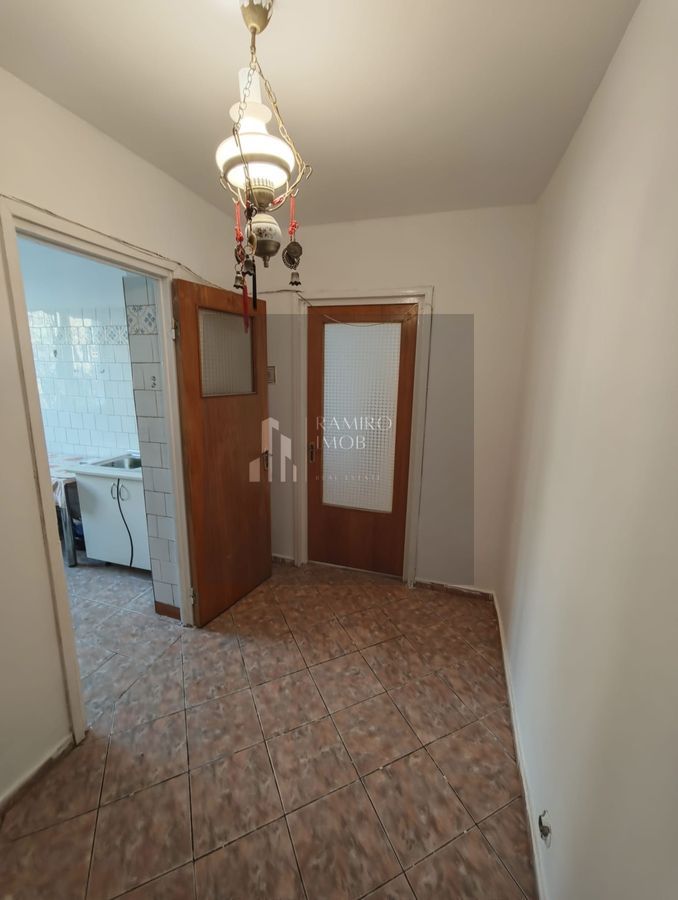 OCAZIE 3 CAMERE  8 MINUTE METROU SUDULUI - Poză 4
