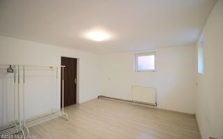 Salcamilor - Bd. Dacia, Vila renovata 223 mp utili, inchiriata! - Poză 39