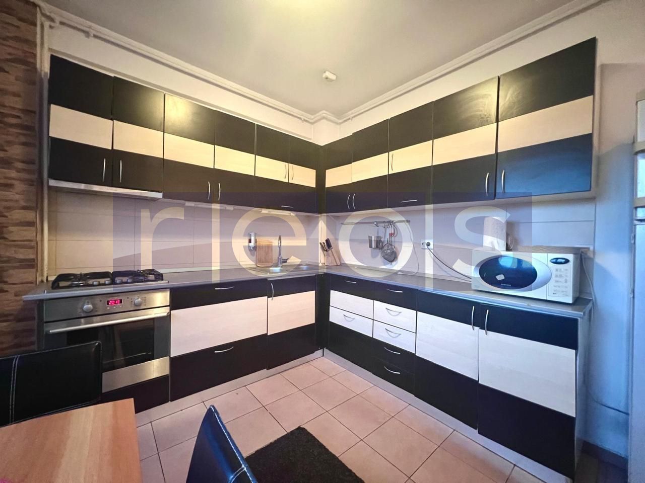 INCHIRIERE APARTAMENT 2 CAMERE | GIULESTI | 100 MP | MOBILAT SI UTILAT - Poză 7