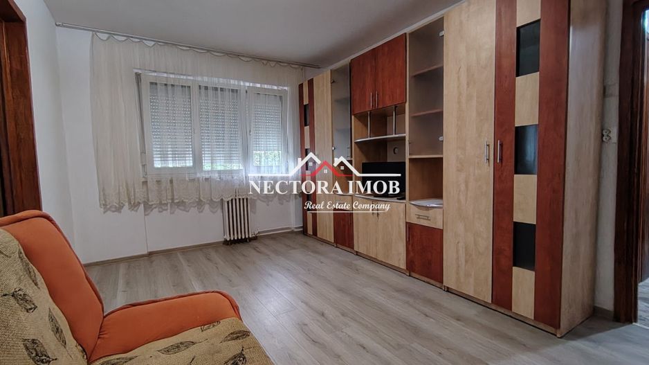 NECTORA IMOB-Apartament 2 camere, Zona Rogerius, Etaj 3,Mobilat/Utilat - Poză 1