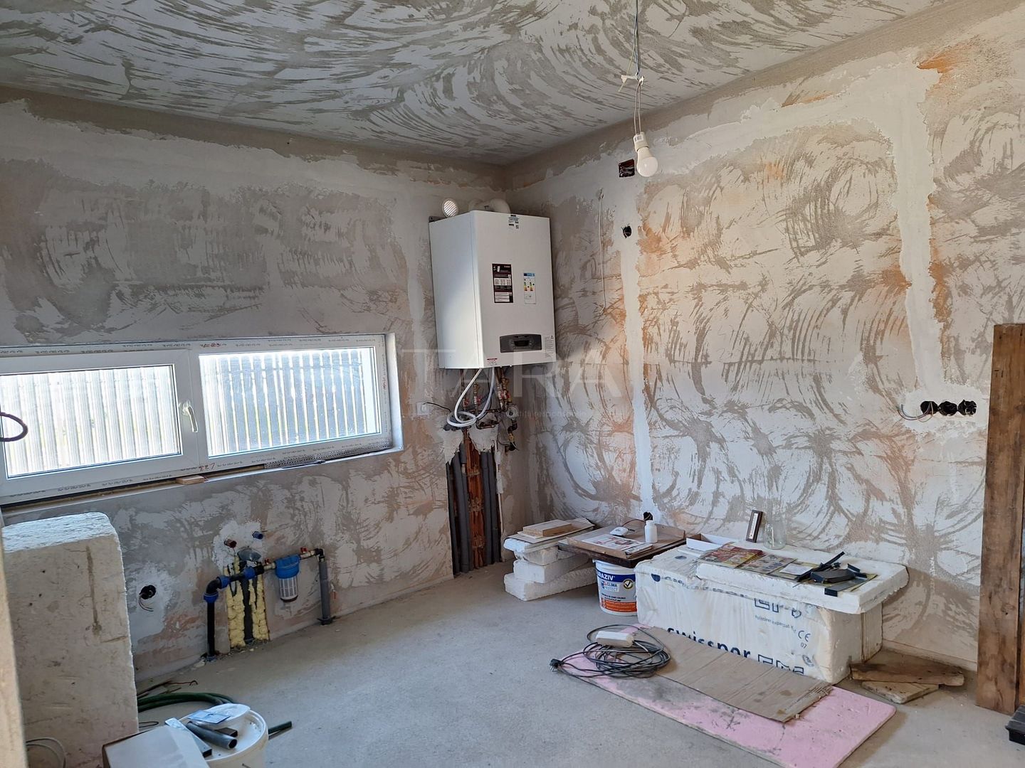 Casa tip duplex de vanzare in cartierul Europa - Poză 1