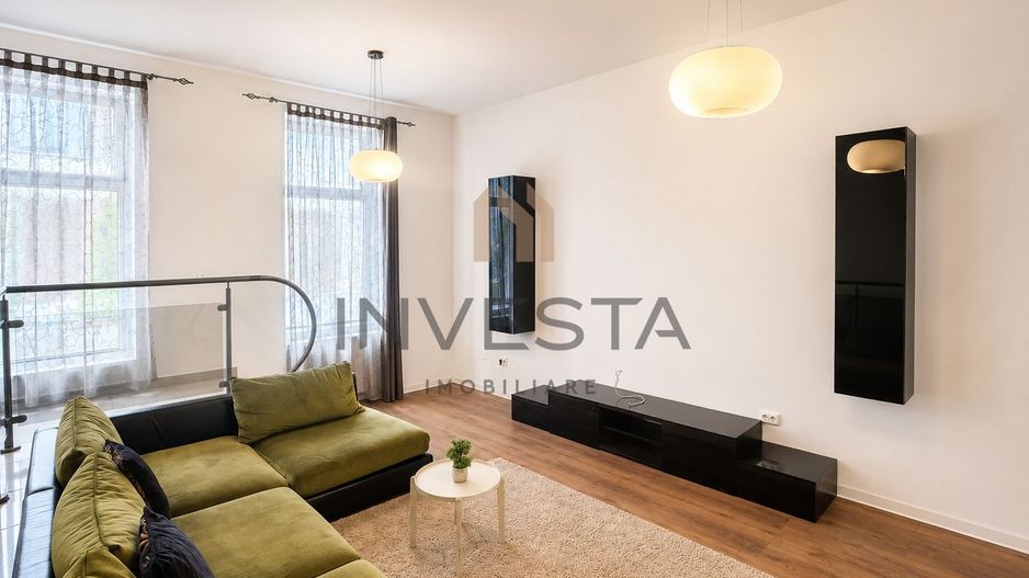 Apartament 3 camere decomandat de inchiriat in vila, zona Centrala! - Poză 3