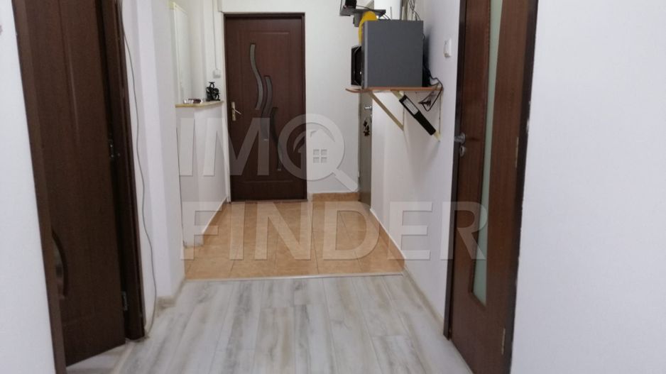 Apartament 3 camere decomandate strada Aurel Vlaicu - Poză 3