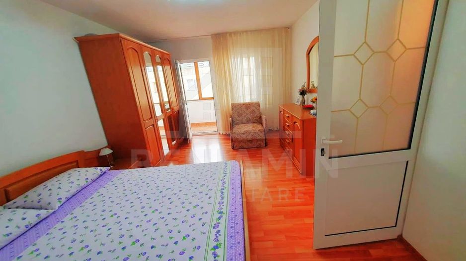 Apartament 2 camere-Decomandat-Spitalul Judetean-69mp-Spatios-Luminos - Poză 6