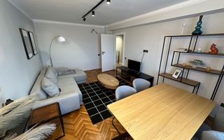 Apartament de 2 camere, 70mp, Zona Centrala - Poză 2