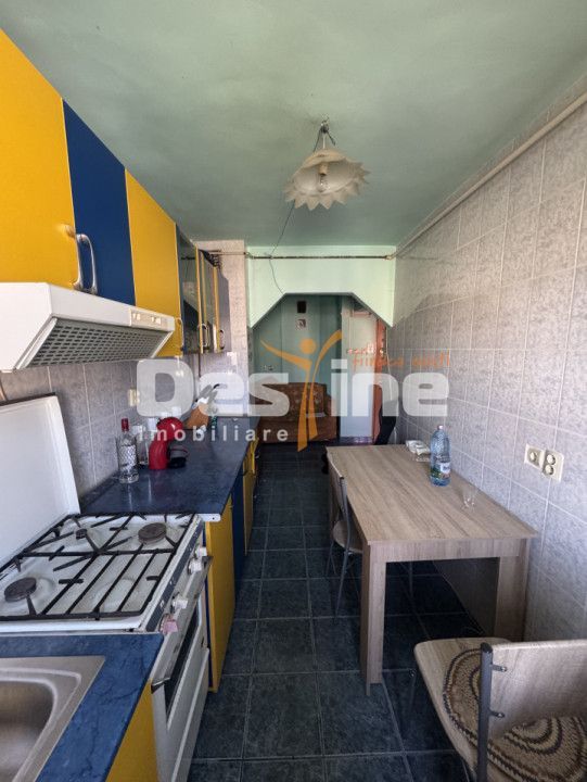 Apartament 2 camere etaj 3 - Poză 1
