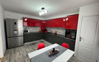 Casă de vânzare în localitatea Nazna - Poză 8