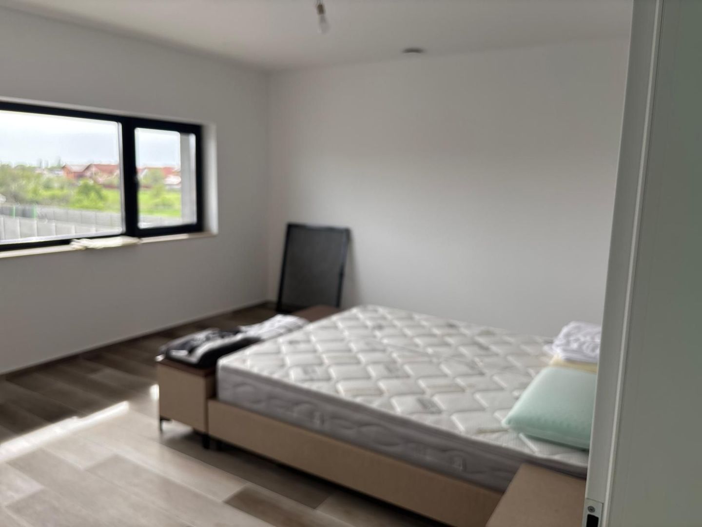 Casa  premium  SMART Independentă energetic  in Dumbravita - Poză 42