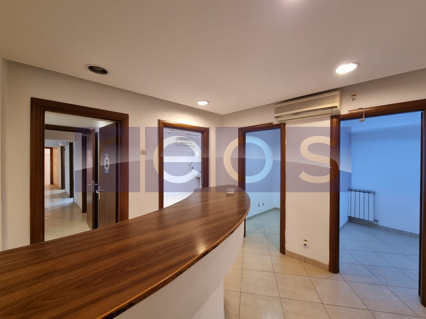 VANZARE SPATIU COMERCIAL | 15 CAMERE | ZONA UNIRII - Poză 1