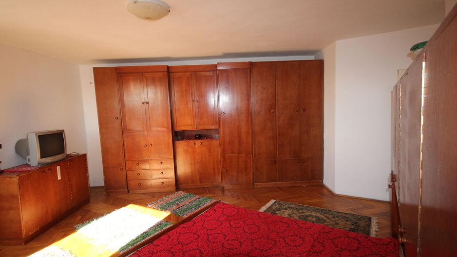 Spatios cu priveliste deosebita - Poză 57