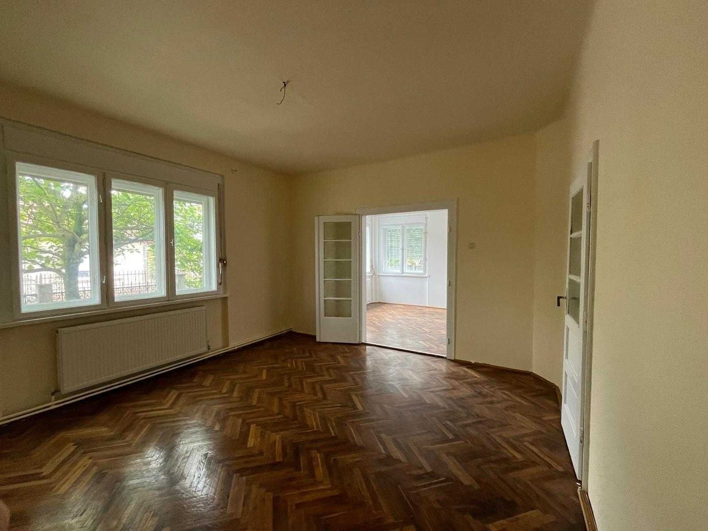 BRASADAS vinde casa 2 cam in zona Titulescu / Functionarilor - Poză 2