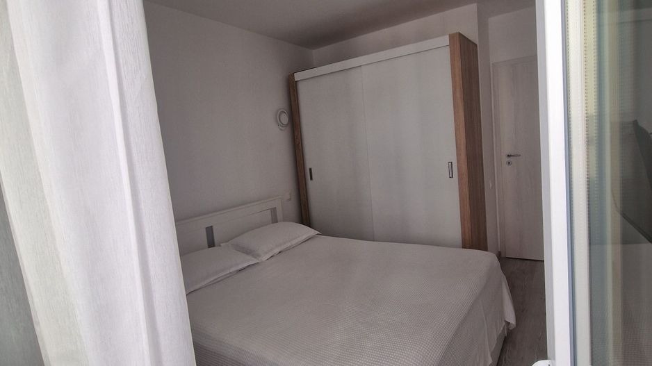 Apartament 2 Camere  | Mobilat | Etaj 2 | 2 Locuri Parcare Incluse - Poză 4