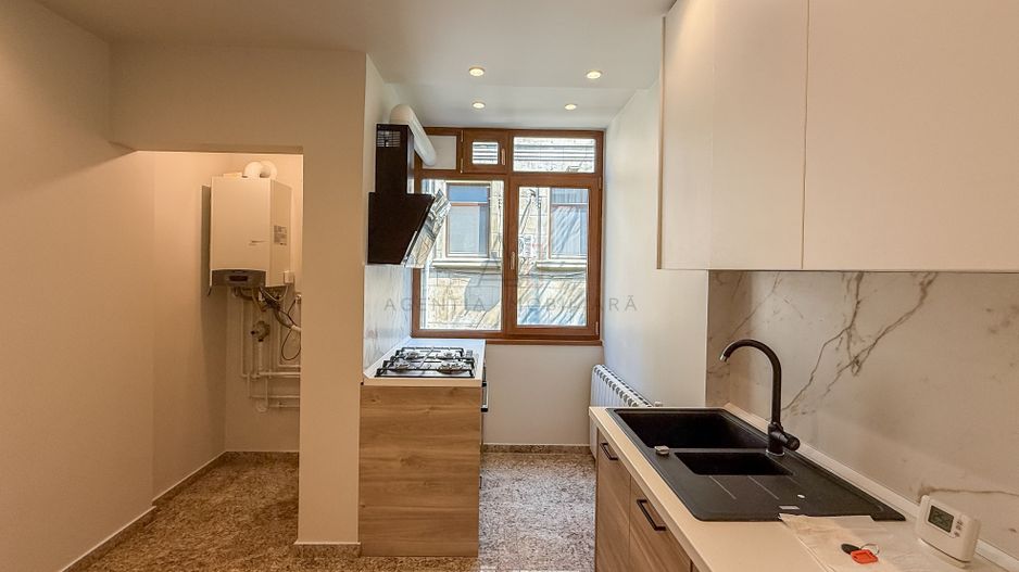 3 camere zona Capitale - Poză 18