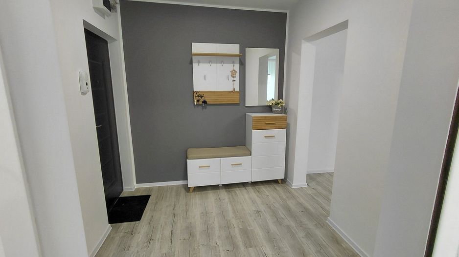 🏡  Apartament 3 camere – Micro 16,  etaj 2, (în spate la Siret) - Poză 22