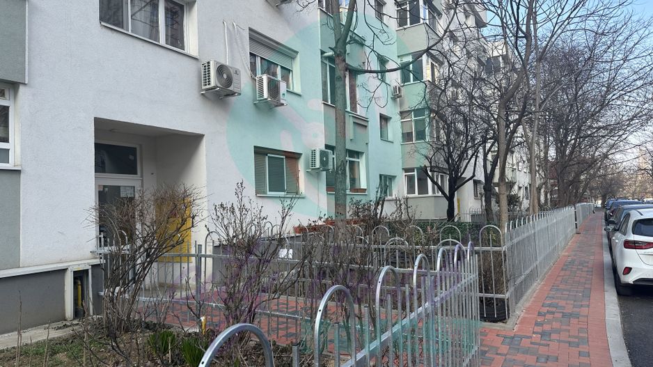 2 camere spatioase renovate in 2017 - Poză 10