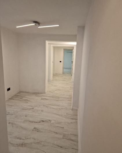 Apartament 5 camere (Parter+Demisol) | Piata Romana | Prima inchiriere - Poză 10
