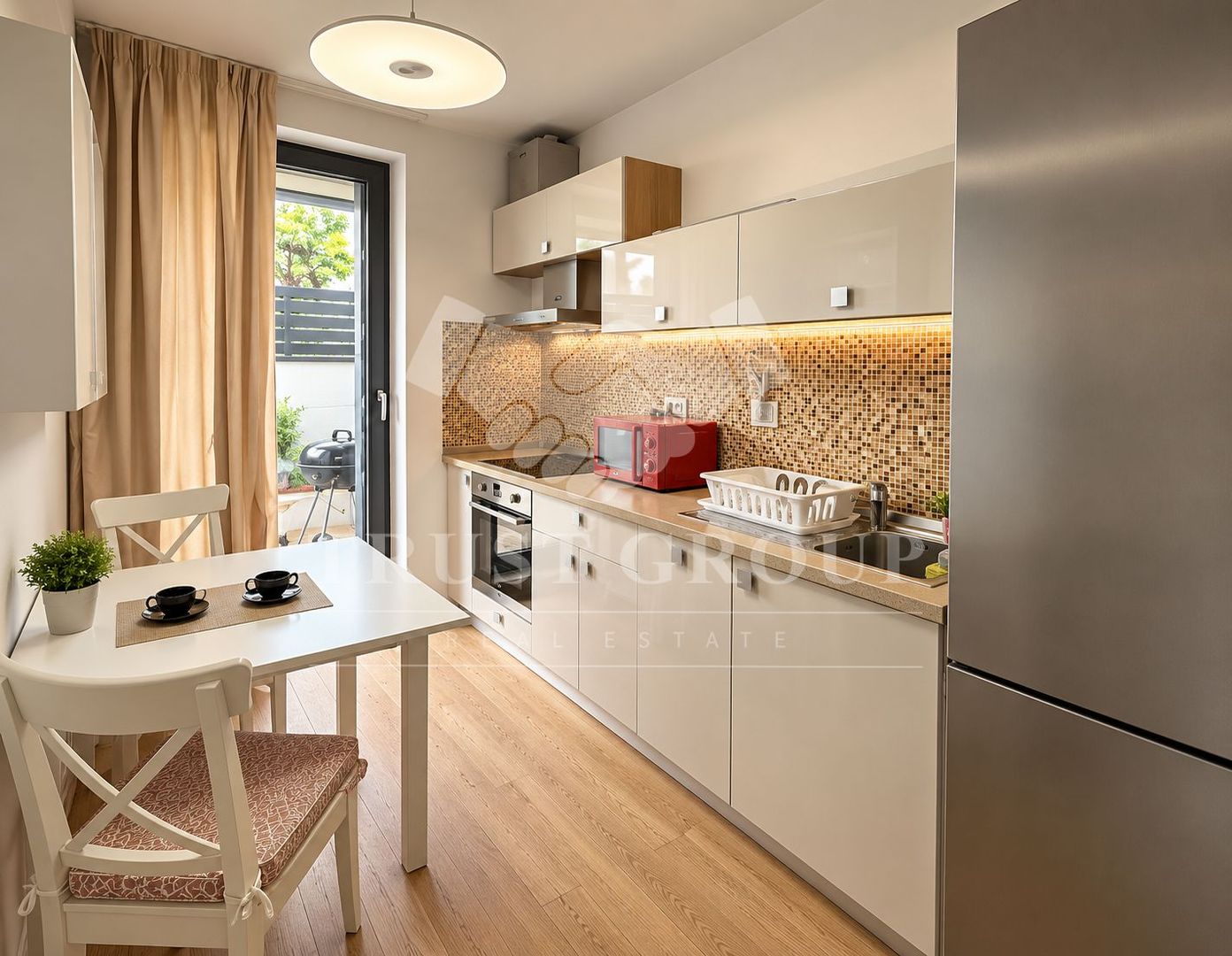 Apartament 3 camere cu terasa generoasa / ONE FLOREASCA LAKE / 590.000 EUR - Poză 8