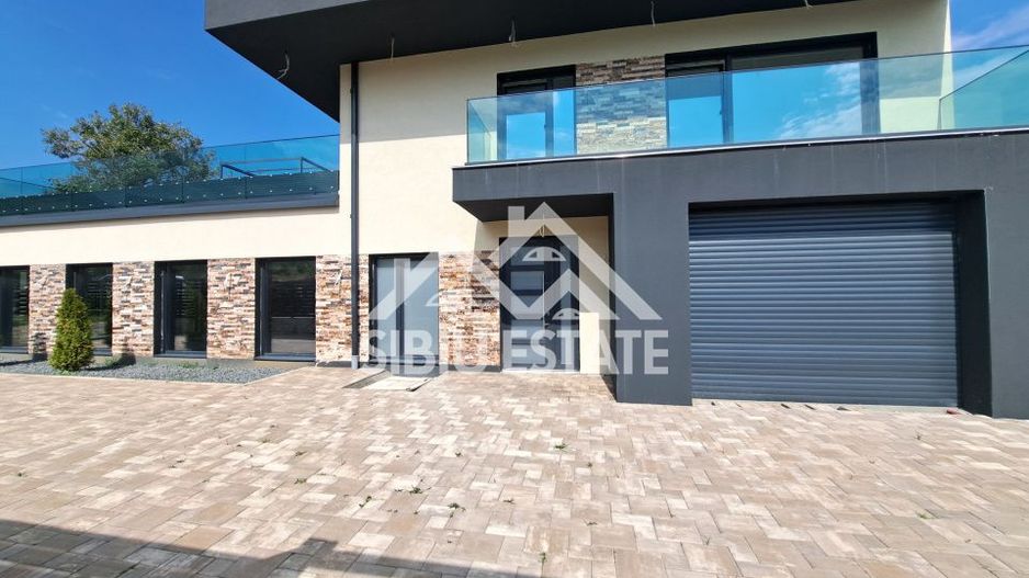 Casa Sibiu Cisnadioara, garaj, piscina, terase panoramice - Poză 37