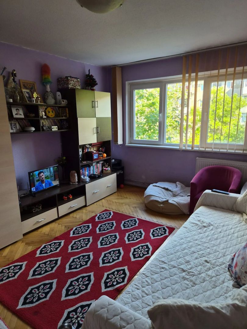 Apartament 3 Camere, Zona Cetatii, Mobilat si Utilat, Etaj 2, Boxa inscrisa CF - Poză 1