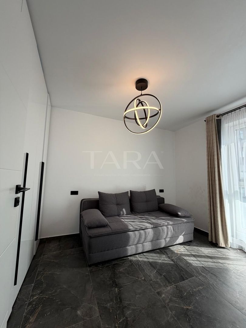 Apartament modern cu 3 camere și 2 băi, plus parcare, zona Vivo. - Poză 3