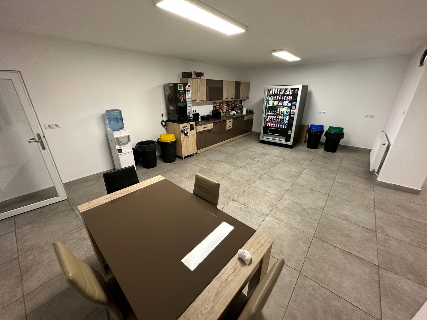 Hala pentru producție + birouri   10.000 mp - Poză 22