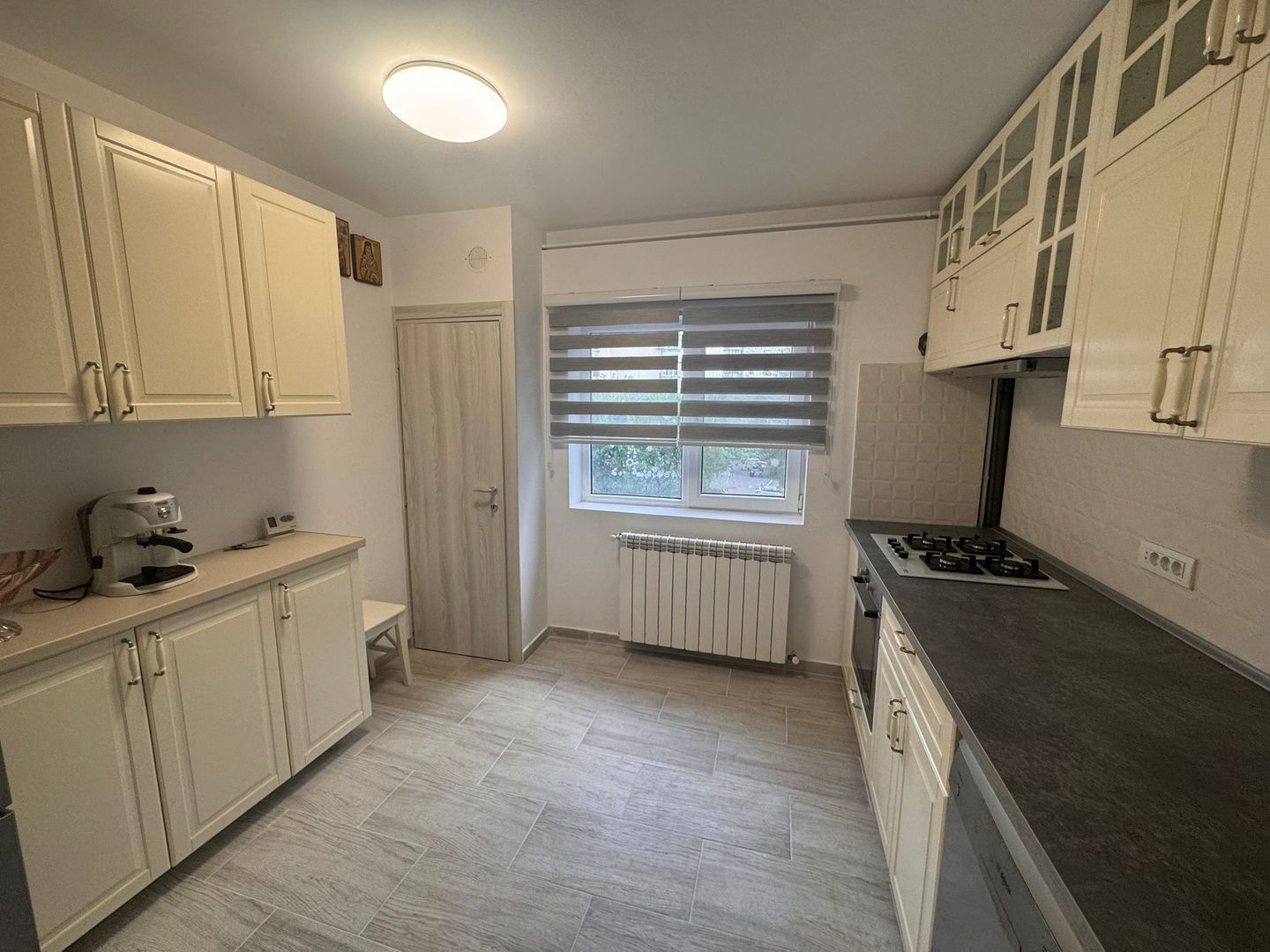 Sebastian 3 Camere Centrala Parcare 2 bai 3/8 - Poză 6