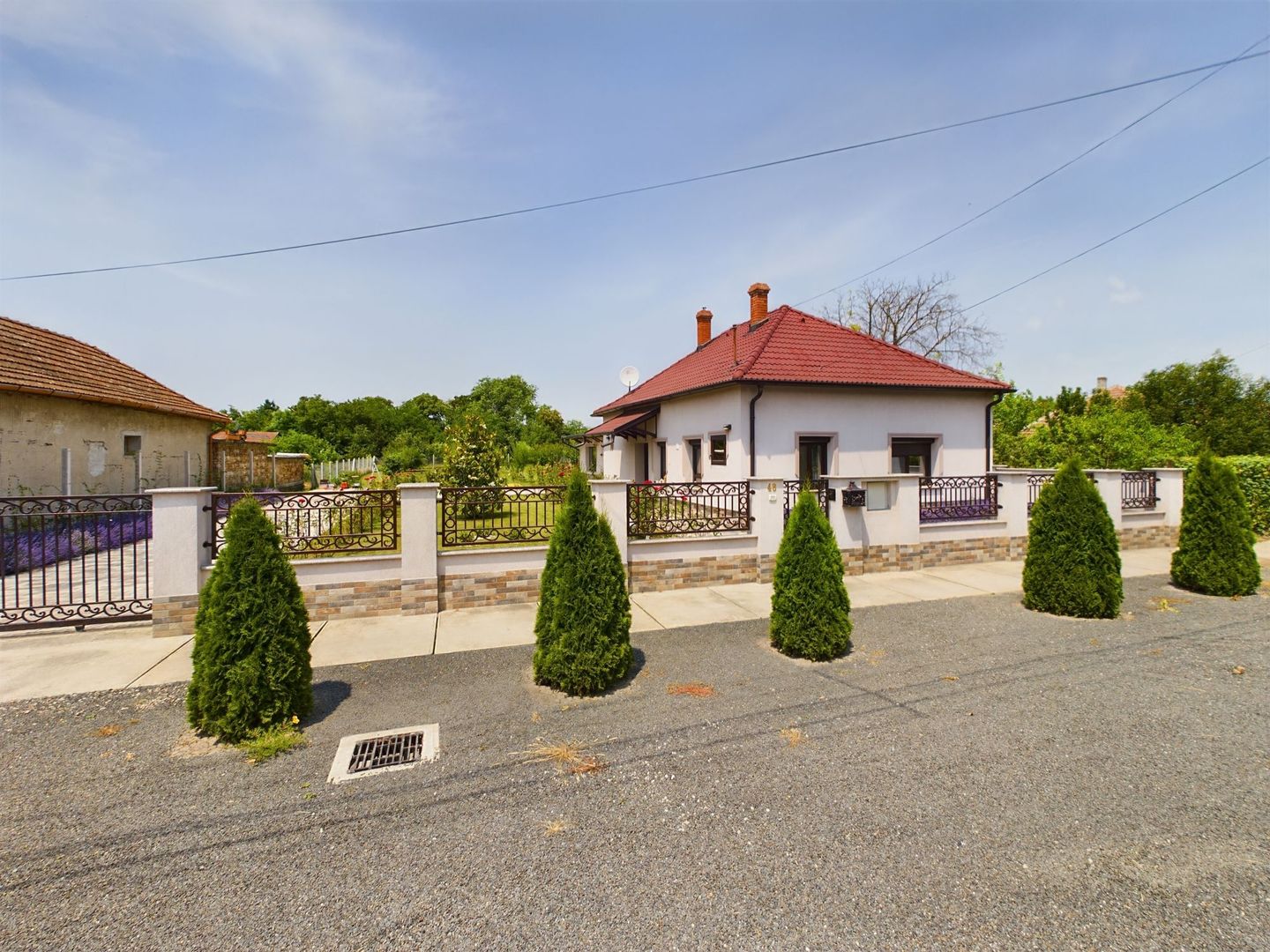 Afacere la cheie în Mezőhegyes-Ungaria - Poză 1