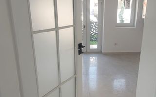 CASA FINALIZATA IN ZONA TRAPEZ/ 5CAM+4 BAI+GRADINA 60MP+TERASA! - Poză 17