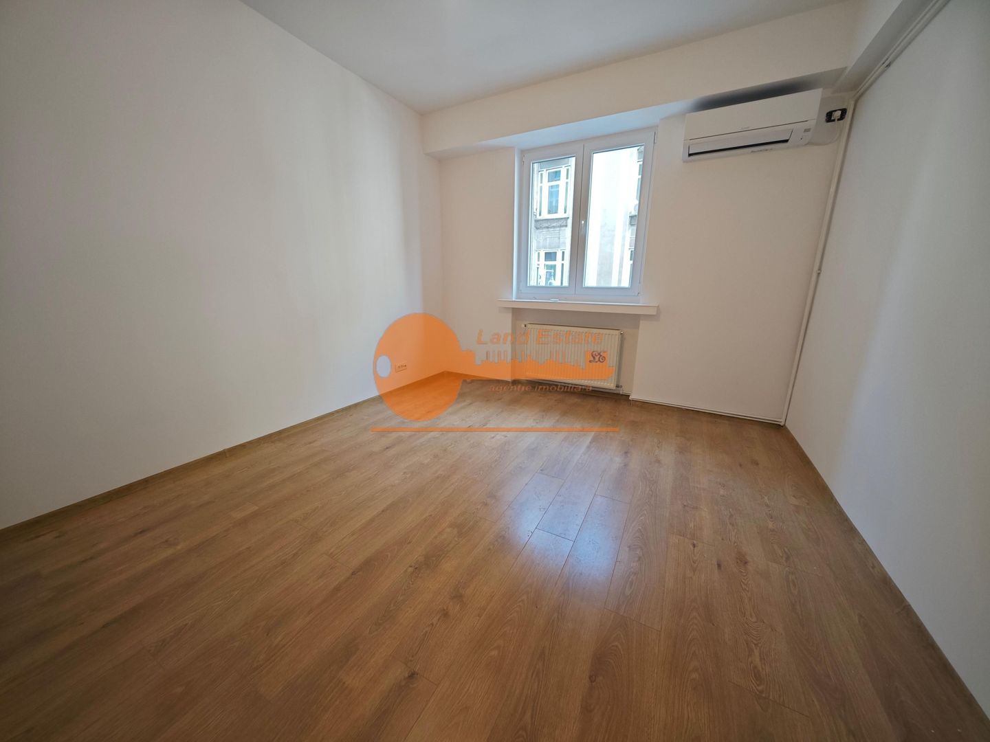 3 camere langa metrou Piata Romana - Poză 8