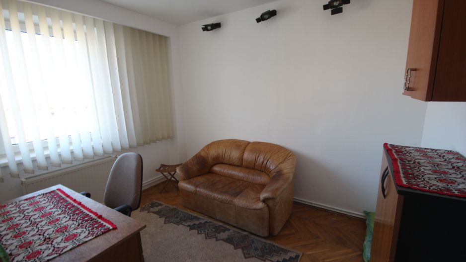 Spatios cu priveliste deosebita - Poză 38