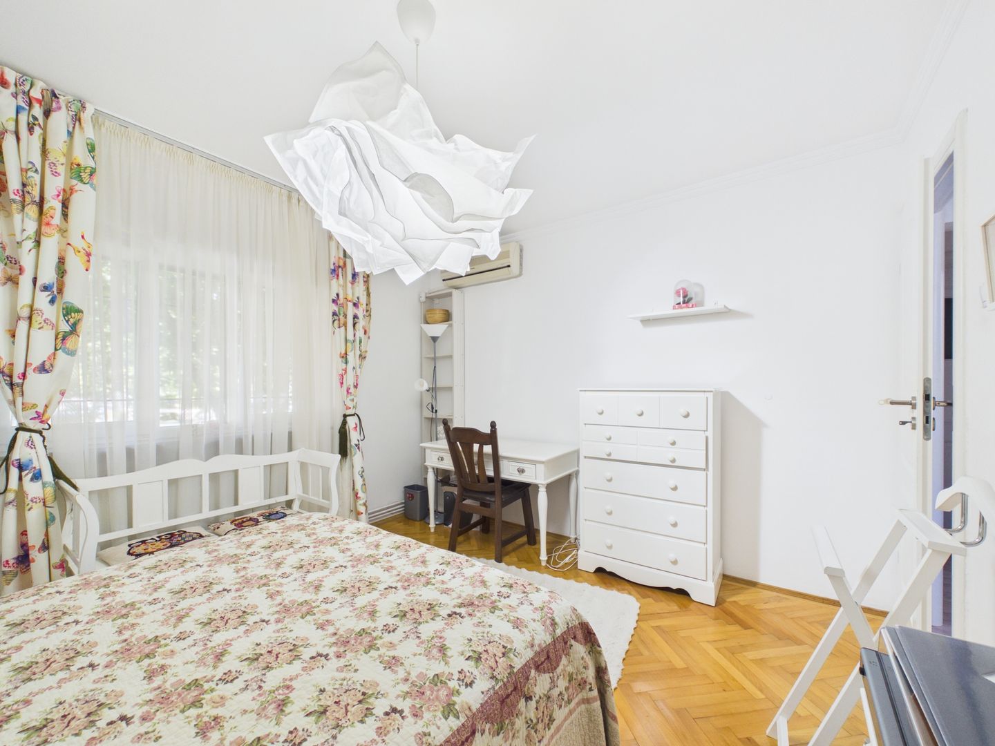 Apartament cu 4 camere de vanzare, Centrala proprie, 13 Septembrie - Poză 27