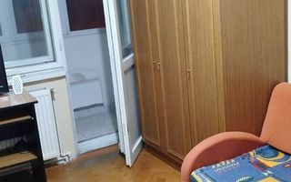 Apartament cu 3 camere, etaj intermediar - Piata Centrala - Poză 8
