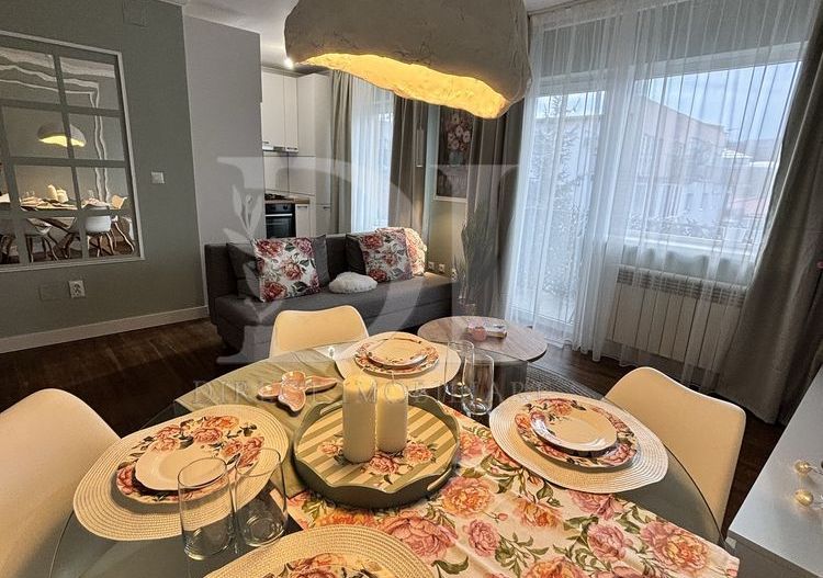 Apartament cu 2 camere de închiriat – Zona Panemar, Str. Eroilor - Poză 1