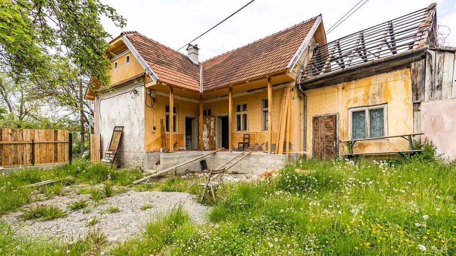 Casa traditionala + 8.500 mp teren, intravilan, Sinca Noua, Brasov - Poză 15
