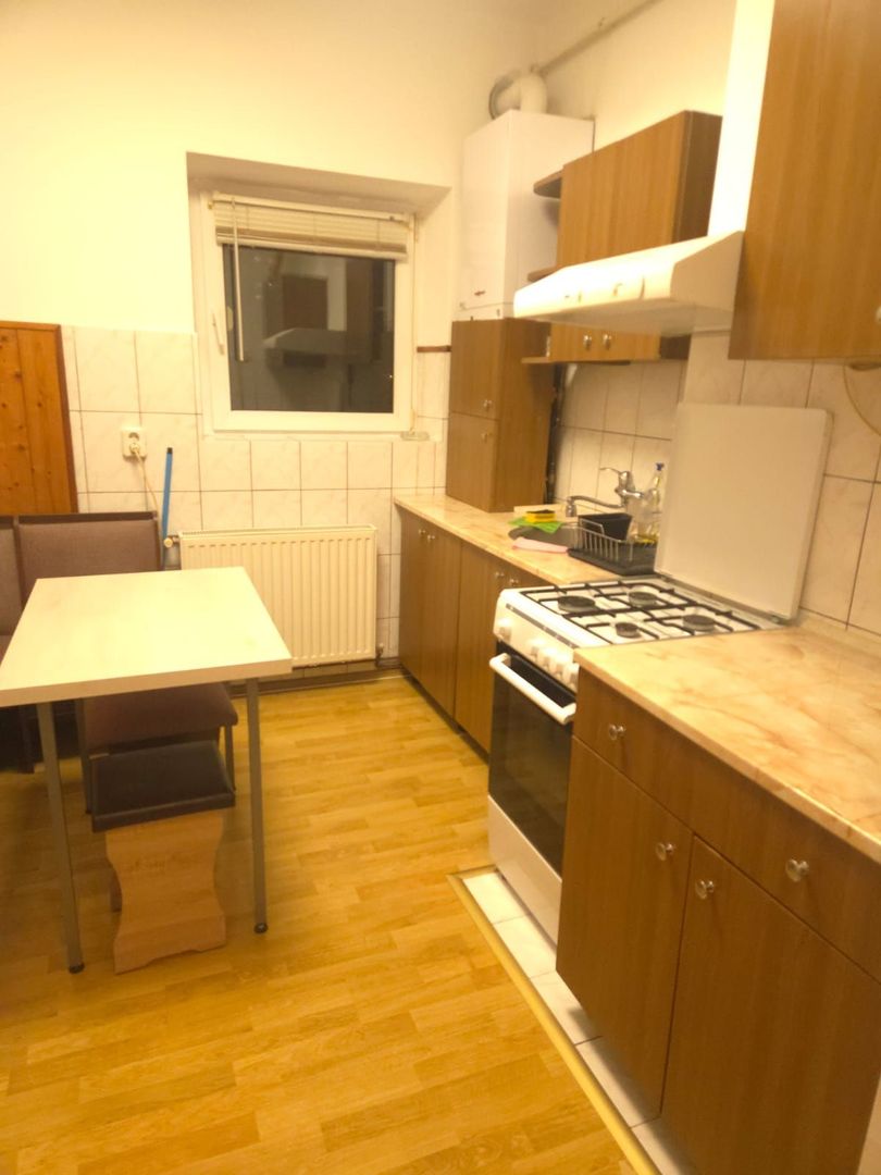 Apartament 2 camere zona Tractorul langa Piața - Poză 4