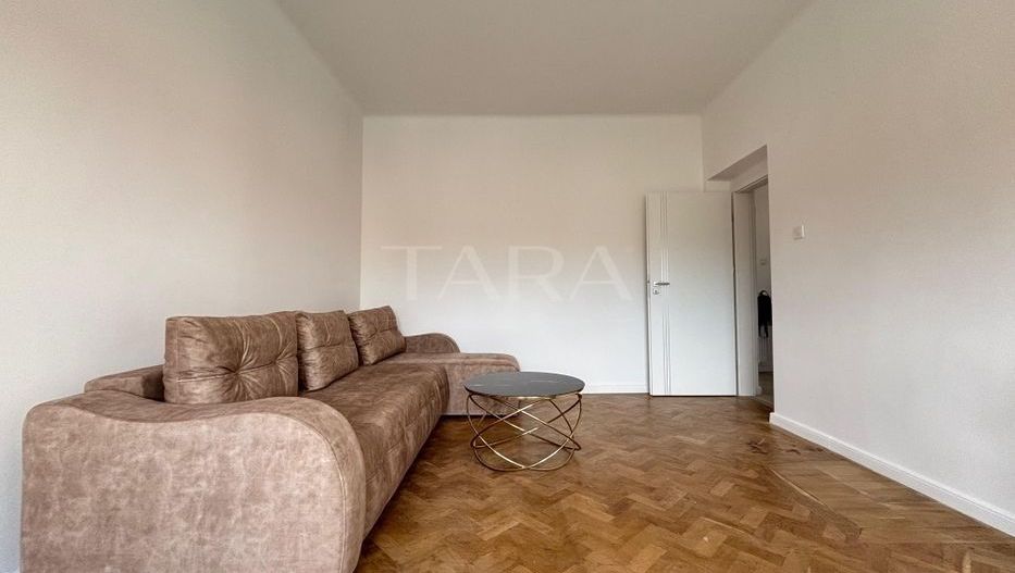Apartament 2 camere renovat, zonă semicentrală - Poză 3