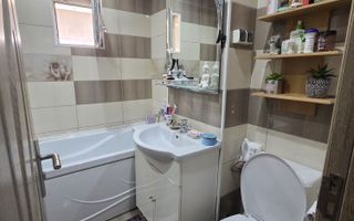 Apartament 3 camere, decomandat, etaj 4/4, Micro 16 - Poză 9