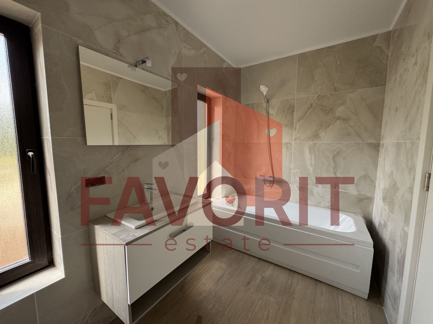 Casa finisata la cheie langa padure in Dumbravita - Poză 12