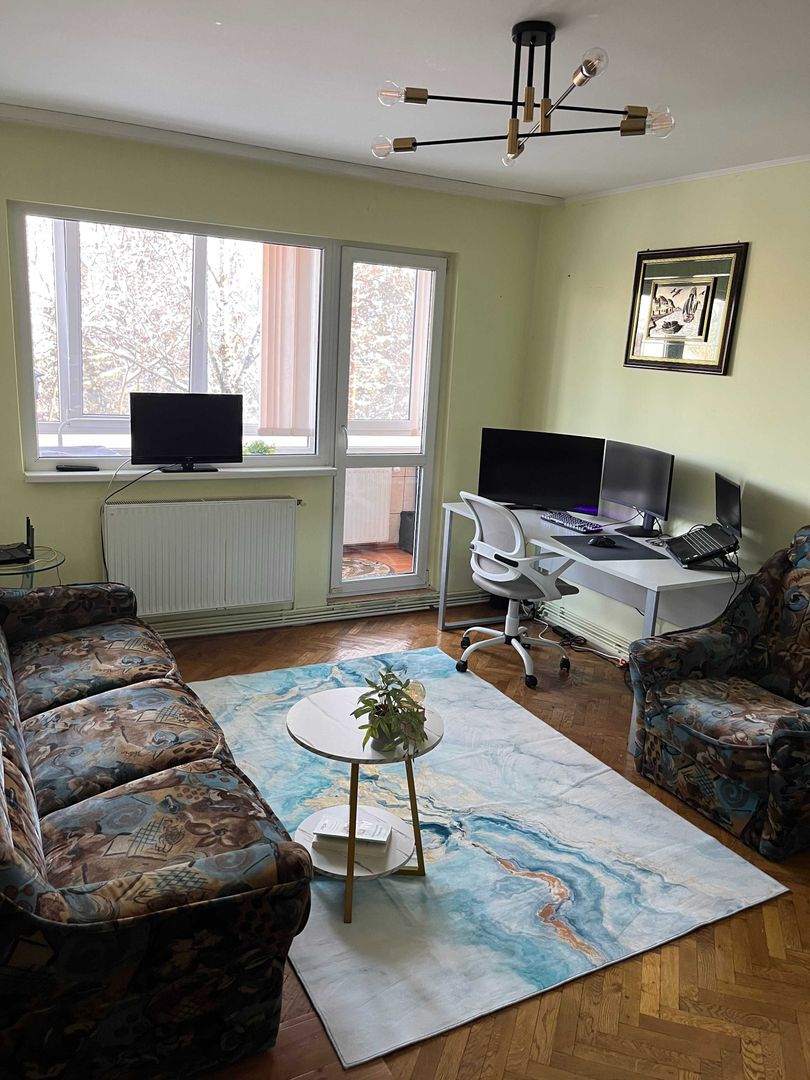 Apartament cu 2 camere,48mp-Saturn - Poză 1