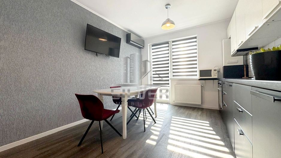 Apartament cu 2 camere/parcare/zona Eroilor. - Poză 2