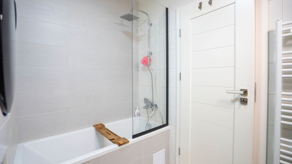 Apartment 3 camere, lux , zona Universității - Poză 7