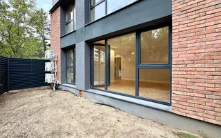 Duplex 4 camere cu gradina //  200 mp + curte 150mp // Straulesti - Poză 40