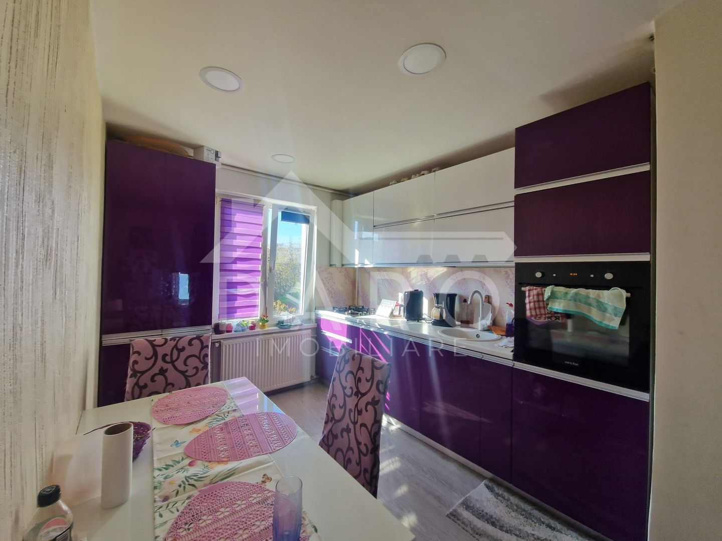 Apartament cu 3 camere in Tudor - Poză 10