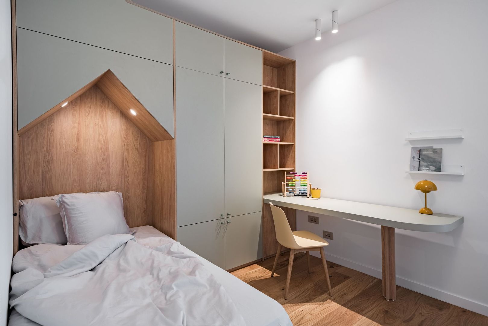 Apartament cu 4 camere mobilat in Amber Forest - Poză 9