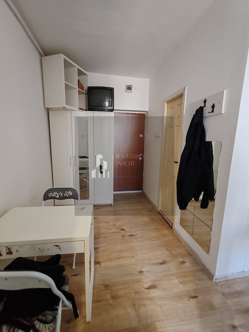 GARSONIERA ARENA NATIONALA, B-DUL BASARABIA - Poză 1